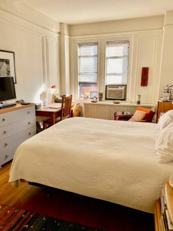 Listing photo 1 of 4