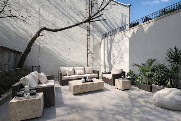 Listing photo 1 of 5