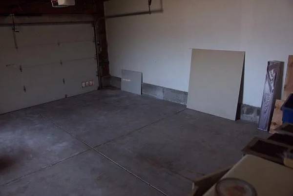 Listing photo 1 of 5