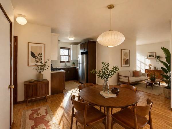 Listing photo 1 of 5