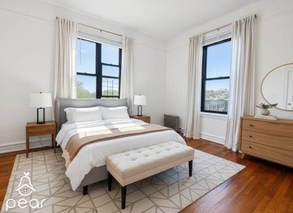 Listing photo 1 of 5