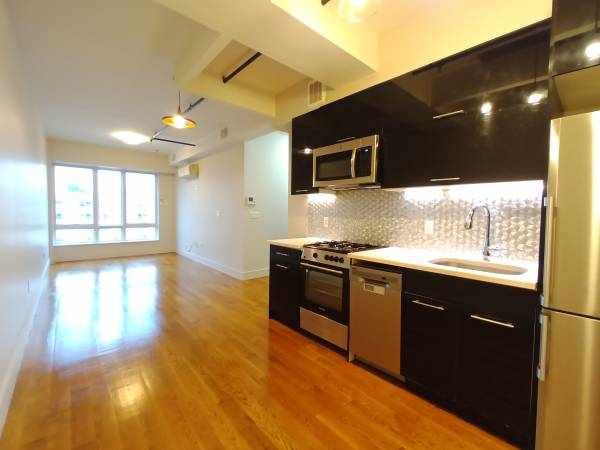 Listing photo 1 of 20