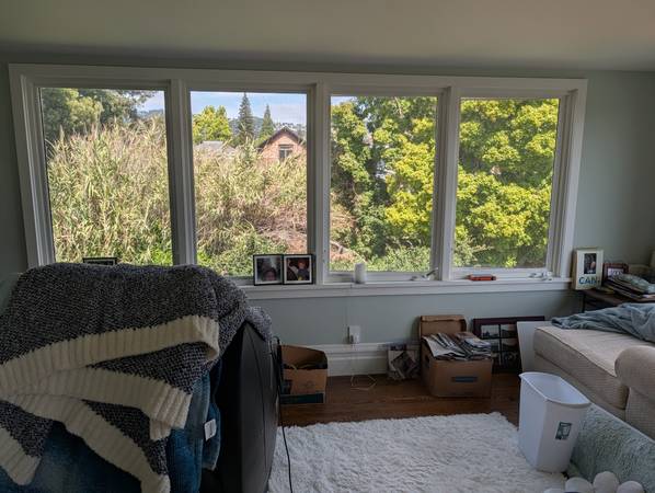 Listing photo 1 of 5