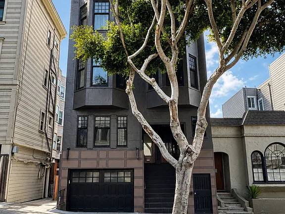 Listing photo 1 of 5