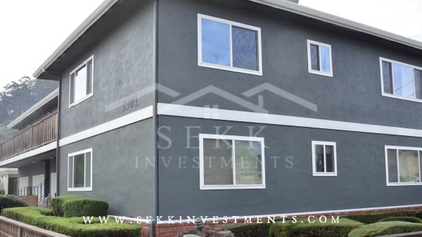 Listing photo 1 of 5