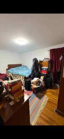 Listing photo 1 of 5