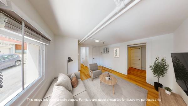 Listing photo 1 of 5