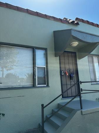 Listing photo 1 of 5