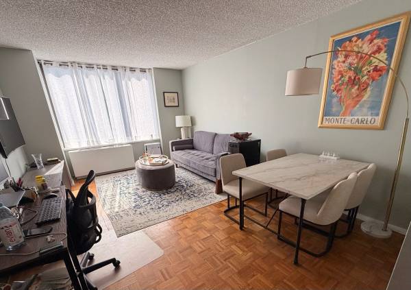 Listing photo 1 of 5