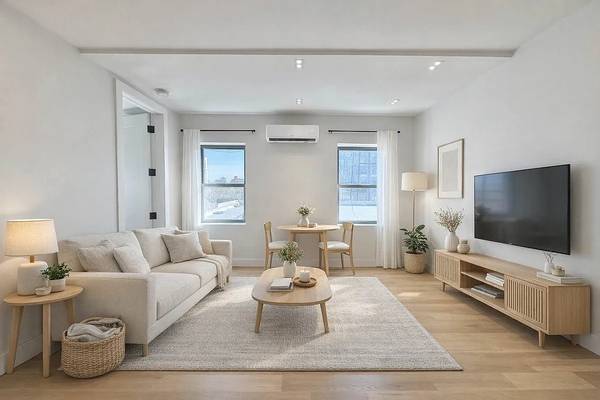 Listing photo 1 of 5