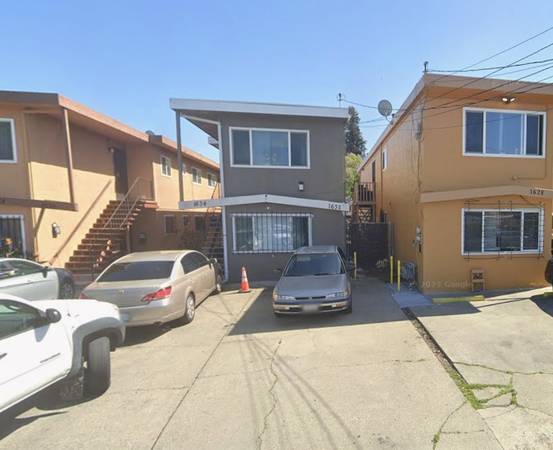 Listing photo 1 of 5
