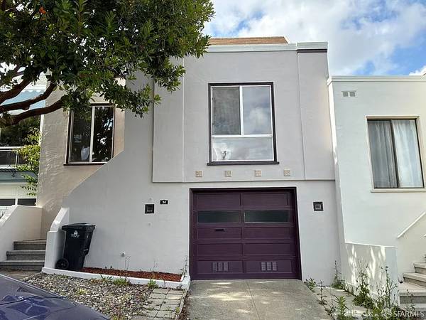 Listing photo 1 of 5