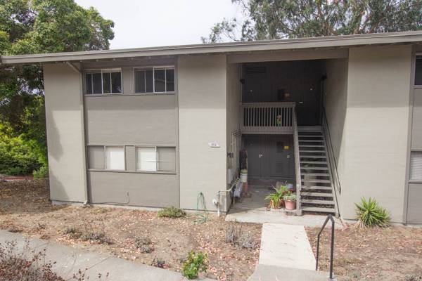 Listing photo 1 of 5