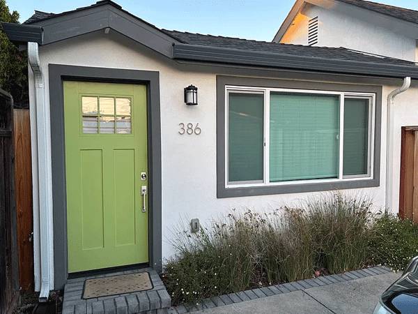 Listing photo 1 of 5