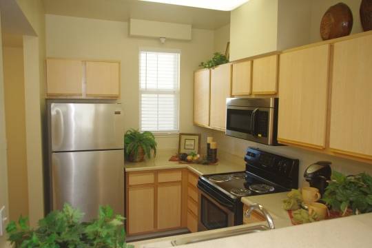Listing photo 1 of 5