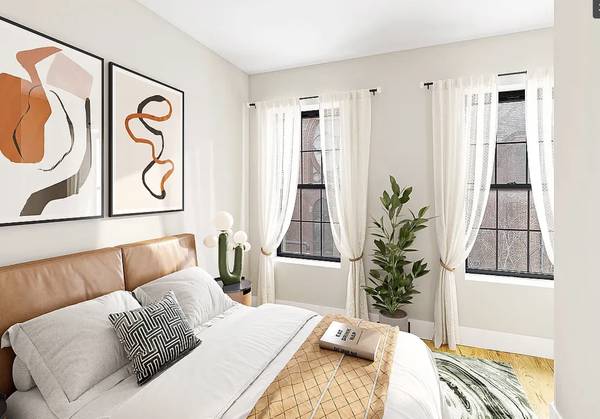 Listing photo 1 of 3