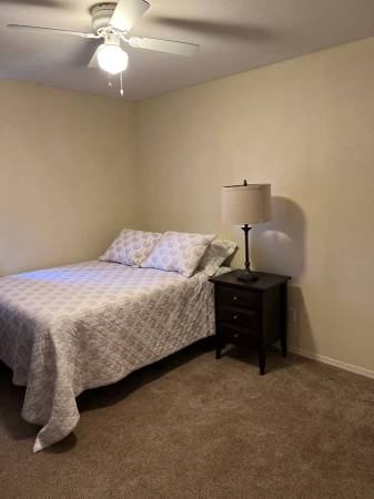 Listing photo 1 of 3