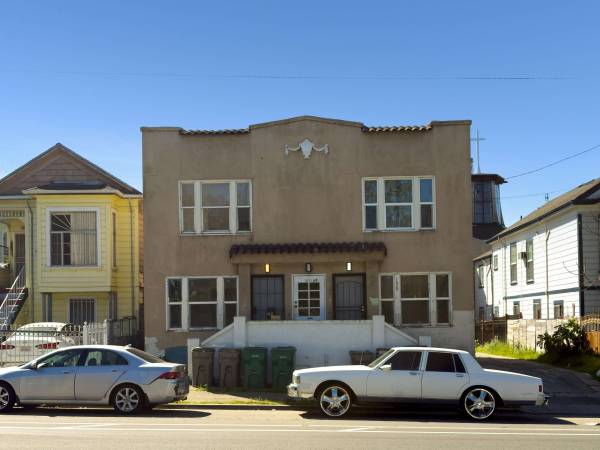 Listing photo 1 of 5
