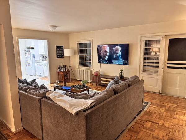 Listing photo 1 of 5