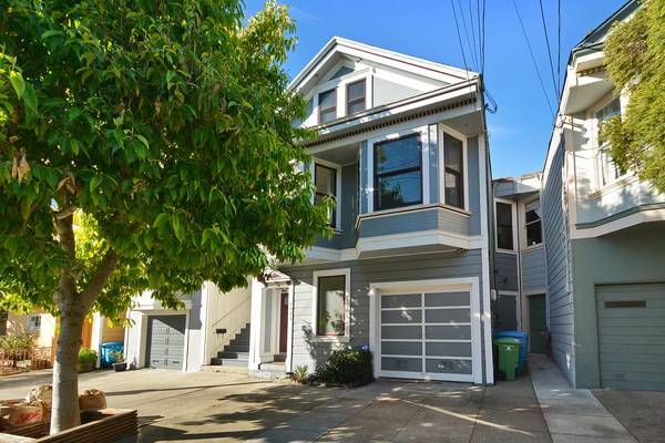 Listing photo 1 of 5