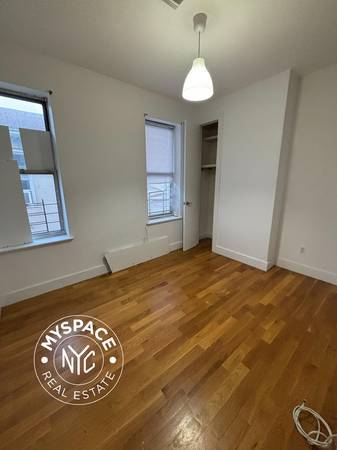 Listing photo 1 of 2