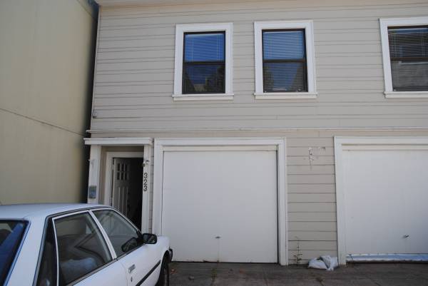 Listing photo 1 of 5