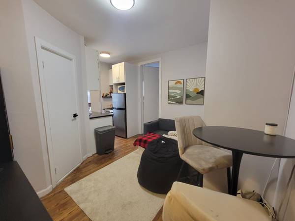 Listing photo 1 of 5