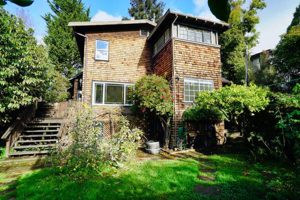 Listing photo 1 of 5