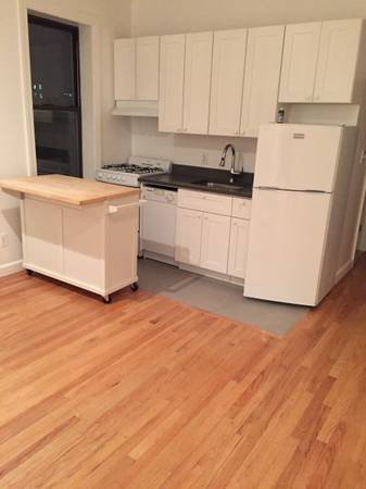Listing photo 1 of 5