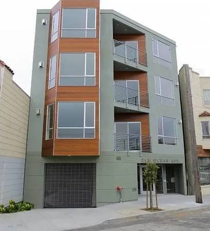 Listing photo 1 of 5