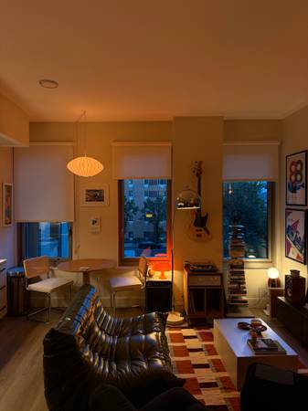 Listing photo 1 of 5