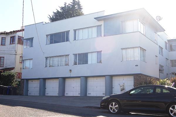 Listing photo 1 of 5