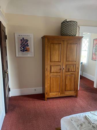 Listing photo 1 of 5