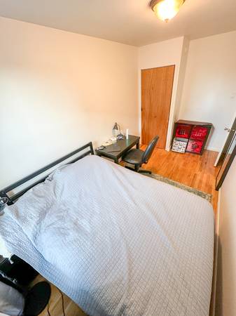 Listing photo 1 of 5