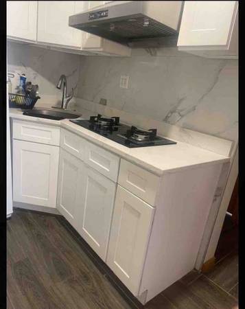 Listing photo 1 of 2