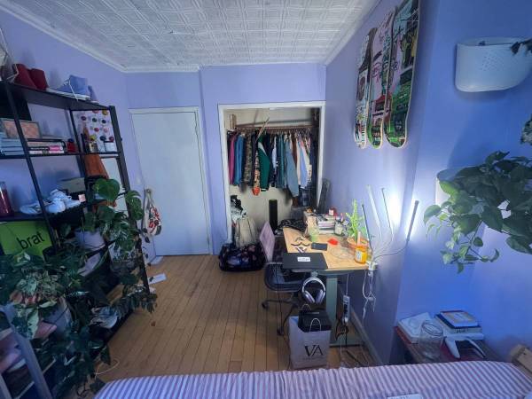 Listing photo 1 of 4