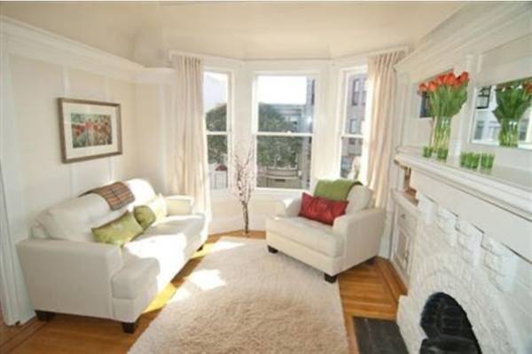 Listing photo 1 of 5