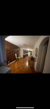 Listing photo 1 of 3