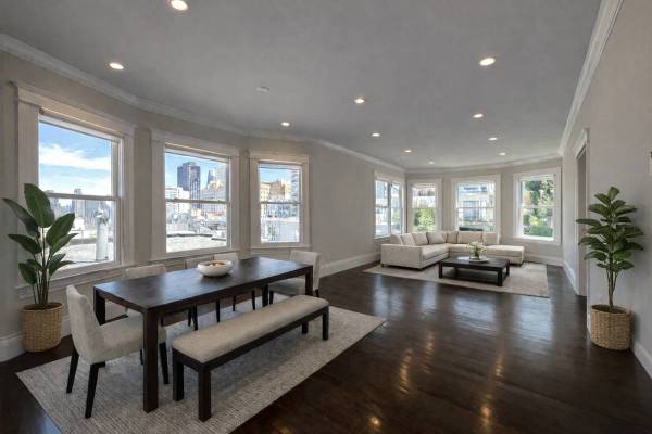 Listing photo 1 of 5