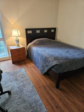 Listing photo 1 of 3