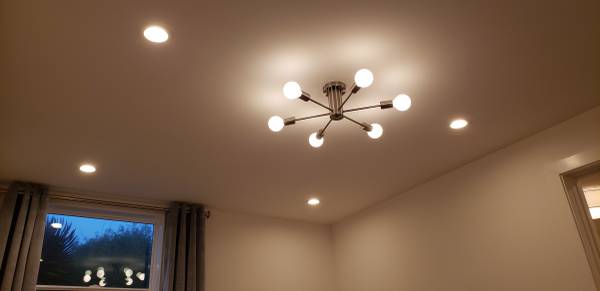 Listing photo 1 of 5