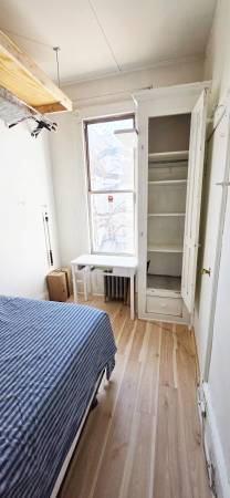 Listing photo 1 of 5