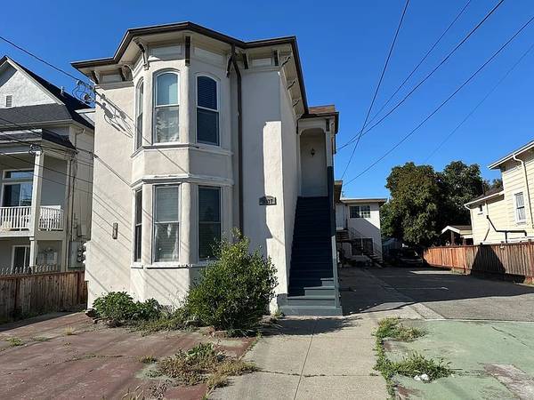 Listing photo 1 of 5