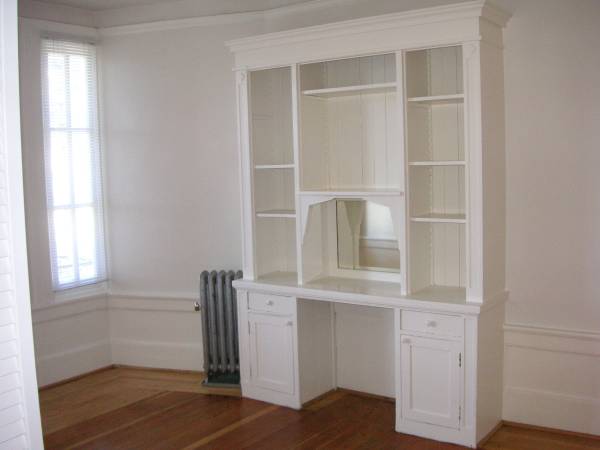 Listing photo 1 of 5