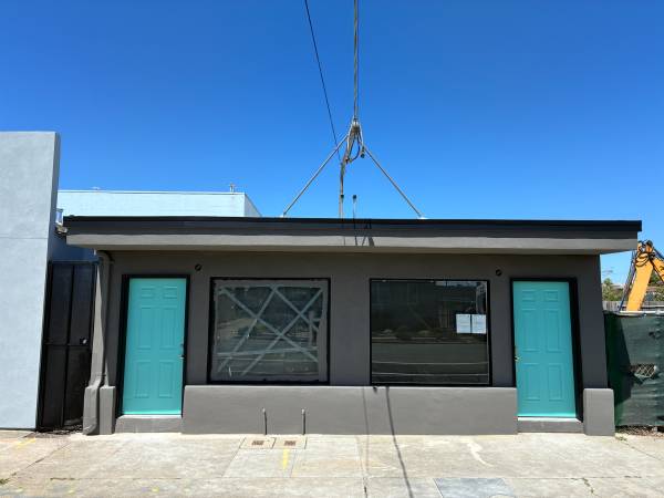 Listing photo 1 of 5