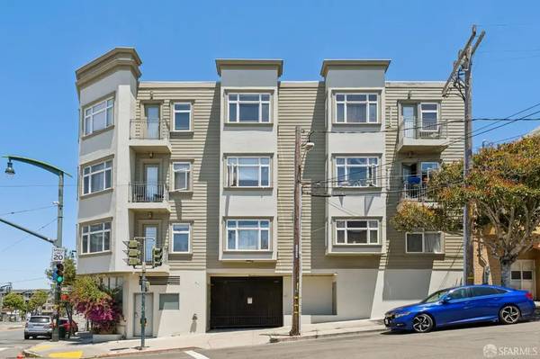 Listing photo 1 of 5