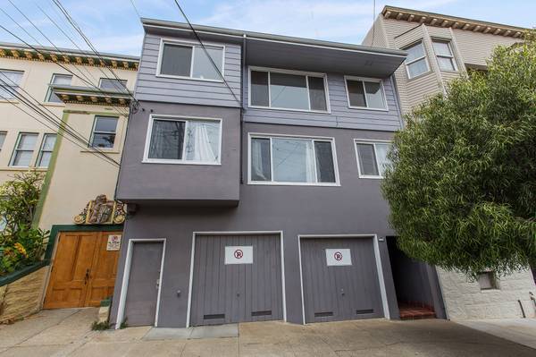 Listing photo 1 of 5