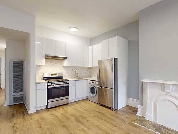 Listing photo 1 of 4