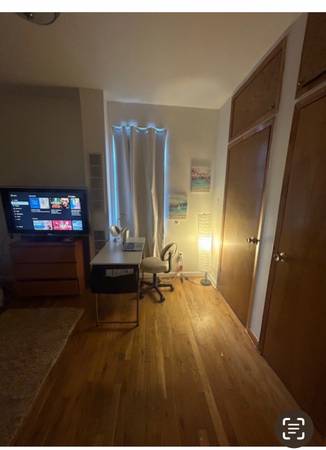 Listing photo 1 of 2