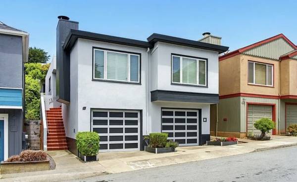 Listing photo 1 of 5
